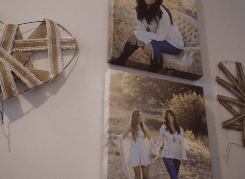 DIY Wall of Hearts-Coat Hanger Wall Art